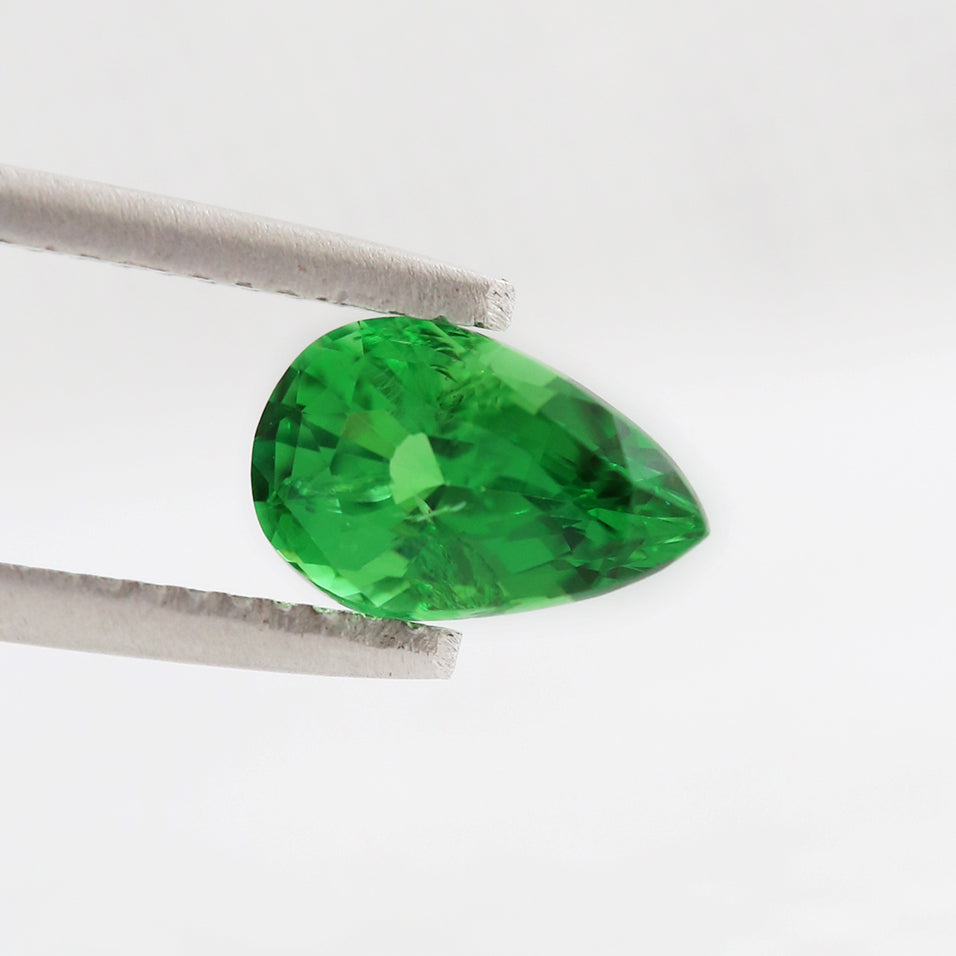 Sparkly Intense Green Tsavorite Pear Faceted 1.60 carat